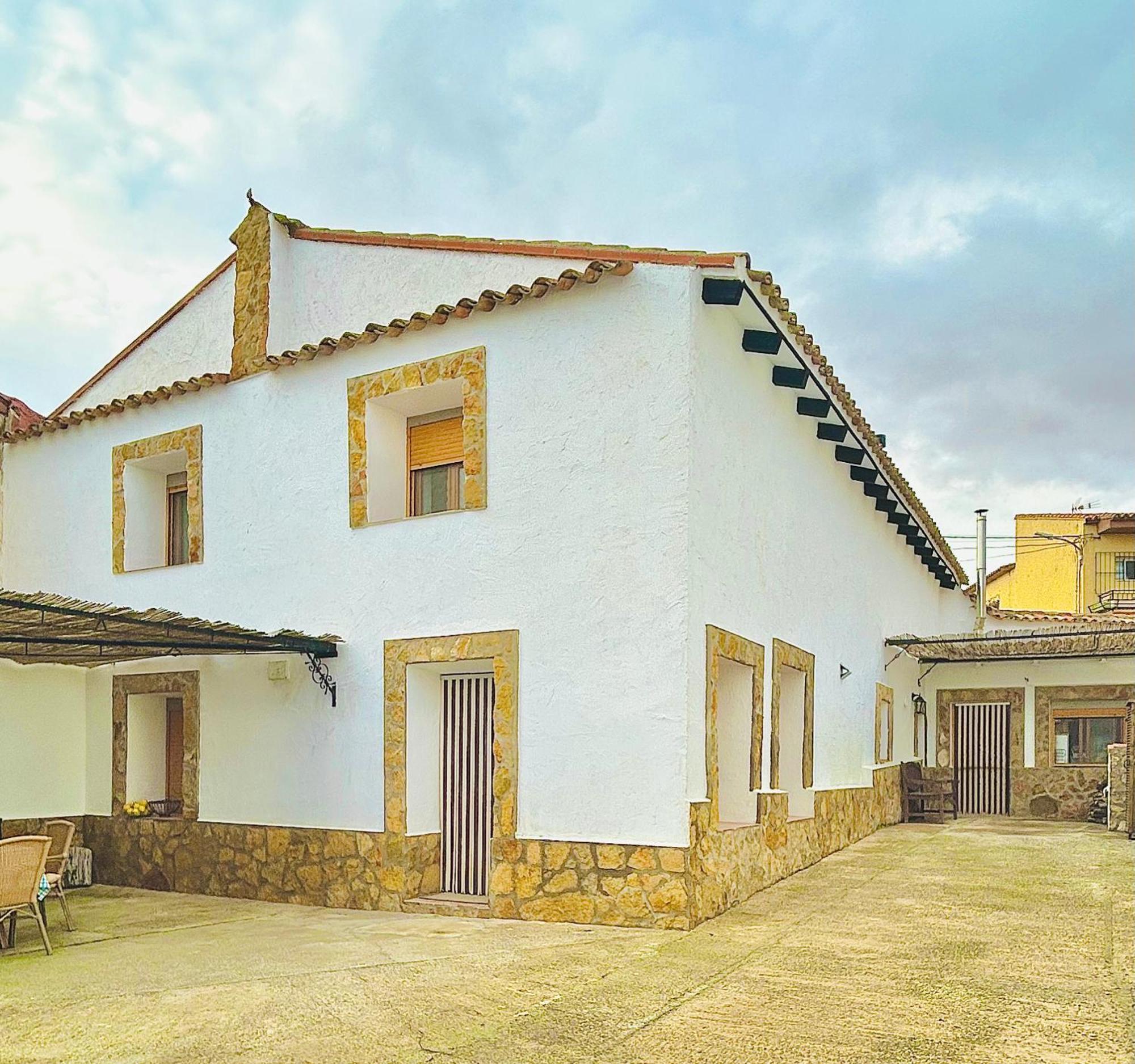 Casa Rural El Encanto De La Gila Alcala del Jucar Exterior photo